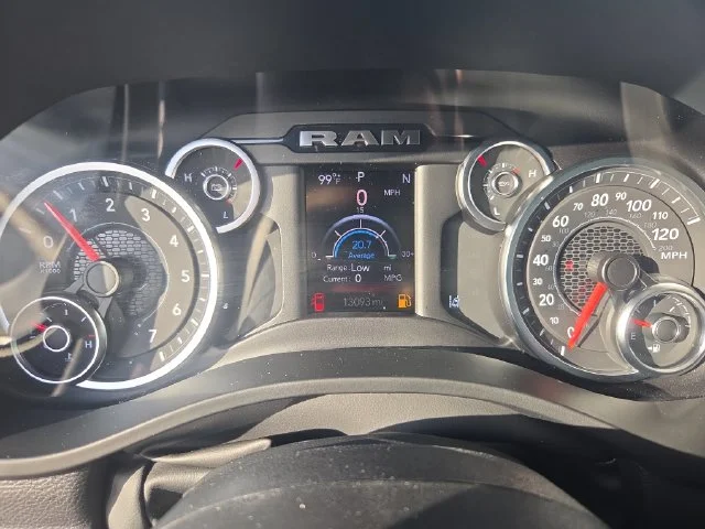Used 2025 Blue Ram Big Horn/Lone Star image 17