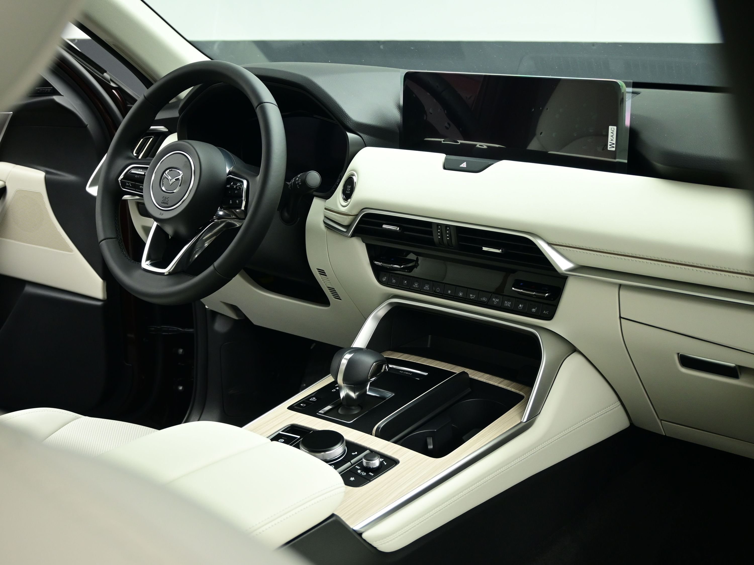 2026 Mazda CX-90 Premium Plus Package - Photo 37