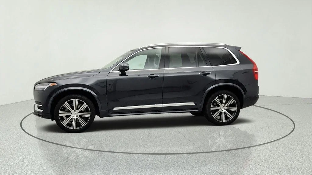 Used 2022 Savile Grey Metallic Volvo T6 AWD Inscription 7P w/ Bowers & Wilkins Audio & Air Suspension image 8