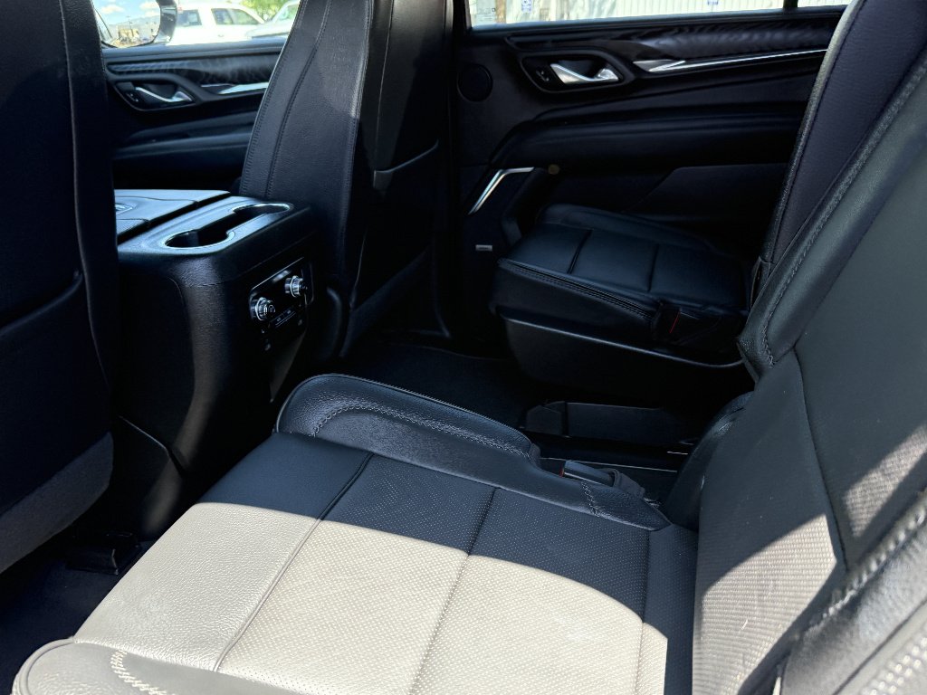 2023 GMC Yukon XL Denali - Photo 23