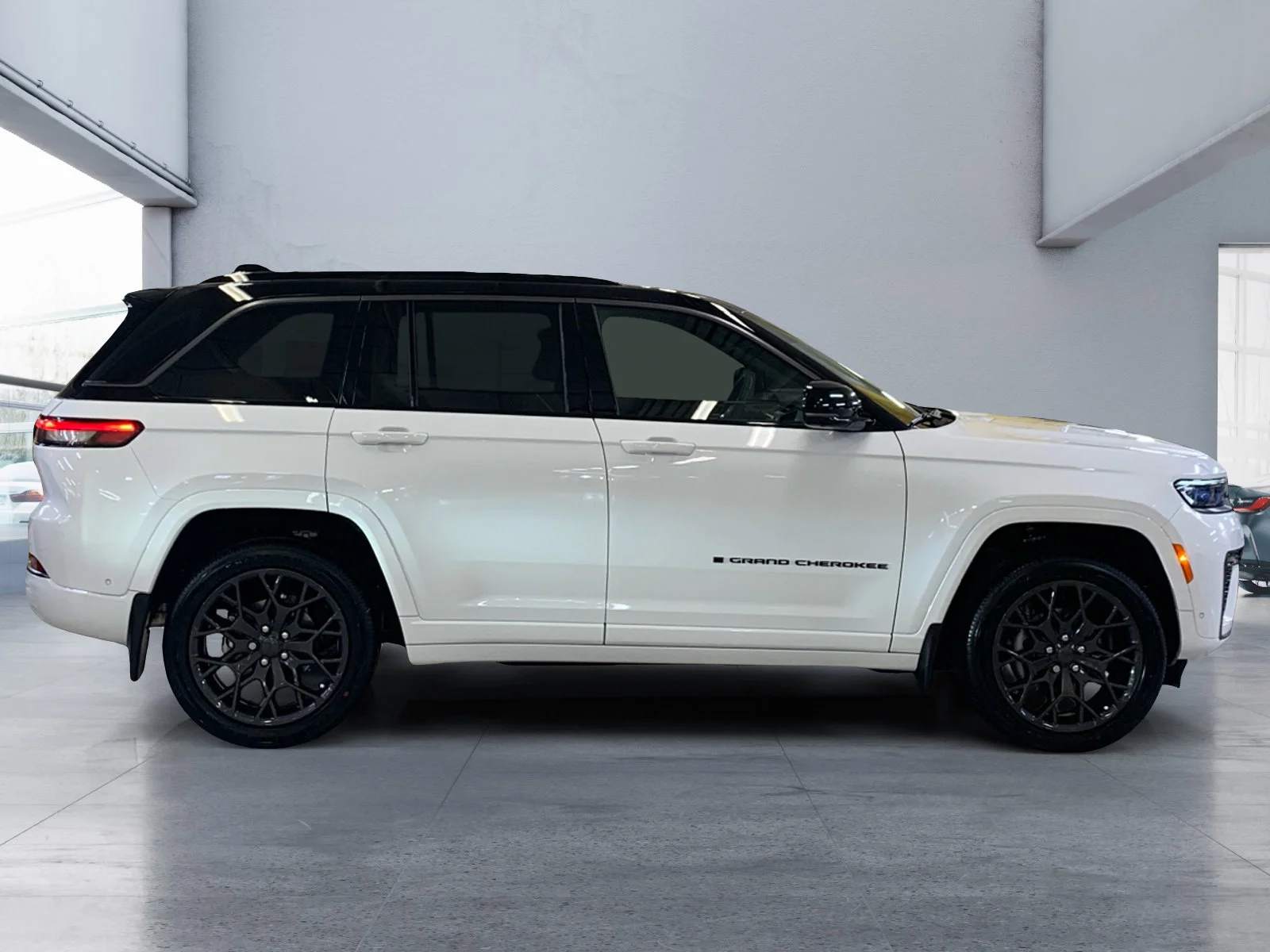 New 2026 Bright White Jeep Summit image 6