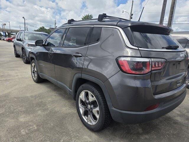 Used 2019 Granite Crystal Metallic Clearcoat Jeep Limited image 3