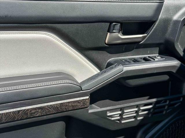 Certified Used 2024 WIND CHILL PEARL Toyota  image 17