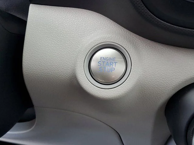 2025 Hyundai Venue SEL - Photo 29