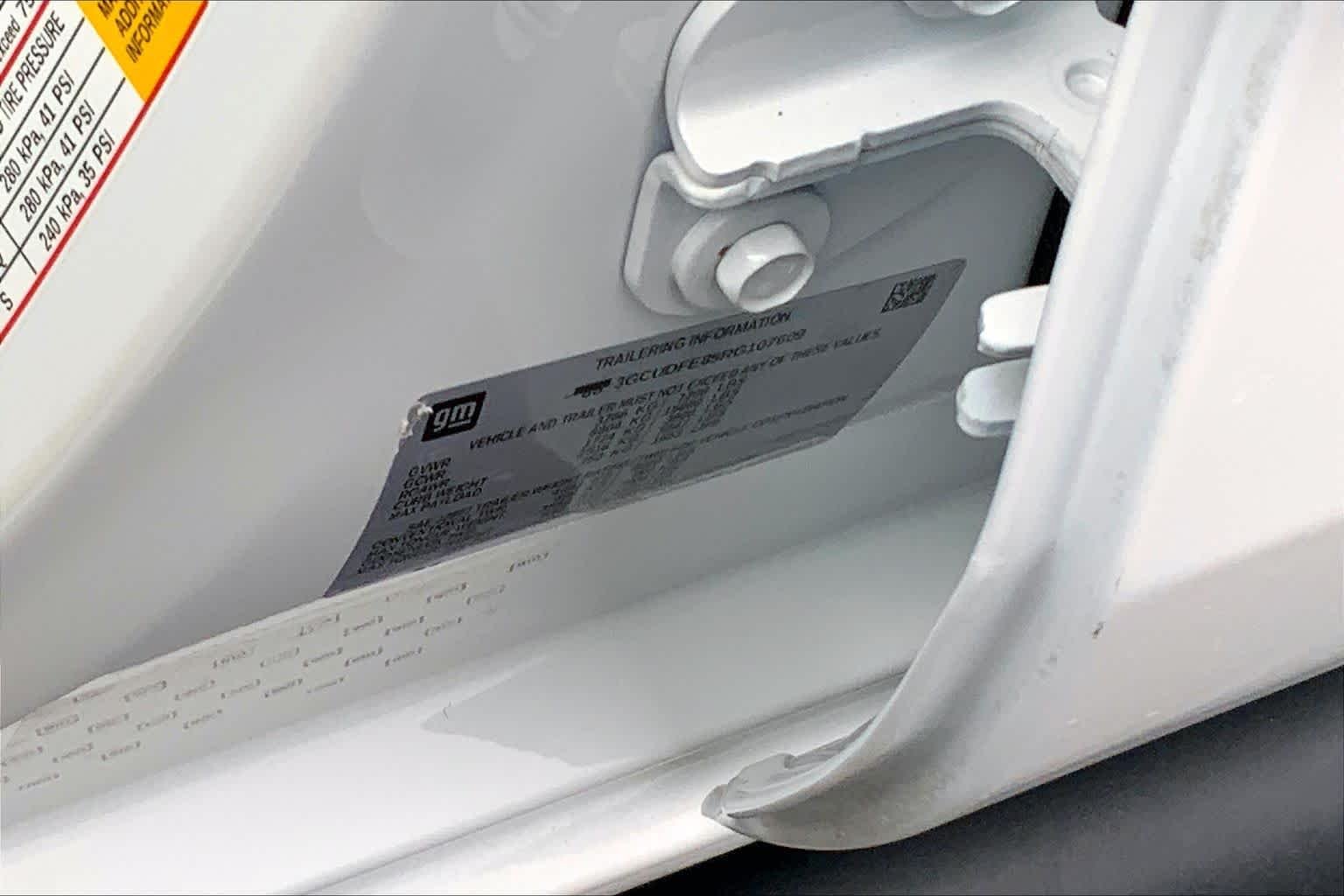 Used 2024 Summit White Chevrolet LT Trail Boss image 37