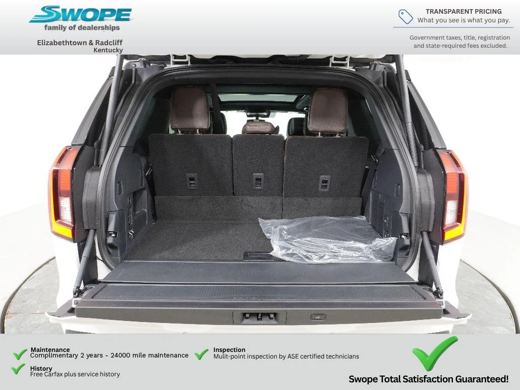 New 2026 Star White Metallic Tri-Coat Ford King Ranch® image 32