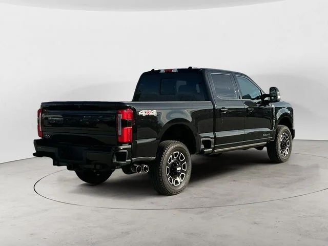 Certified Used 2025 Agate Black Metallic Ford Platinum image 5