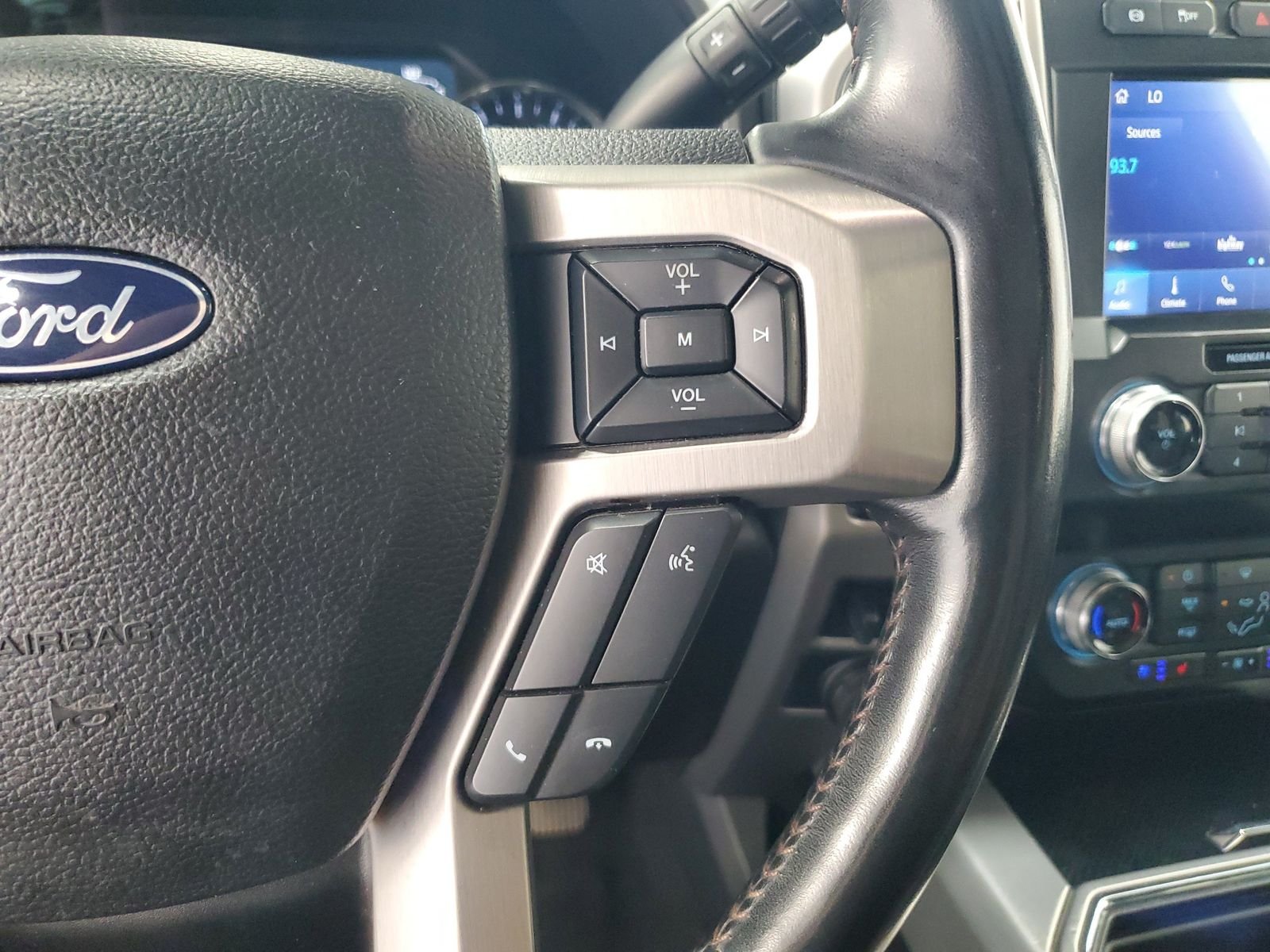 Used 2020 Black Ford Platinum image 21