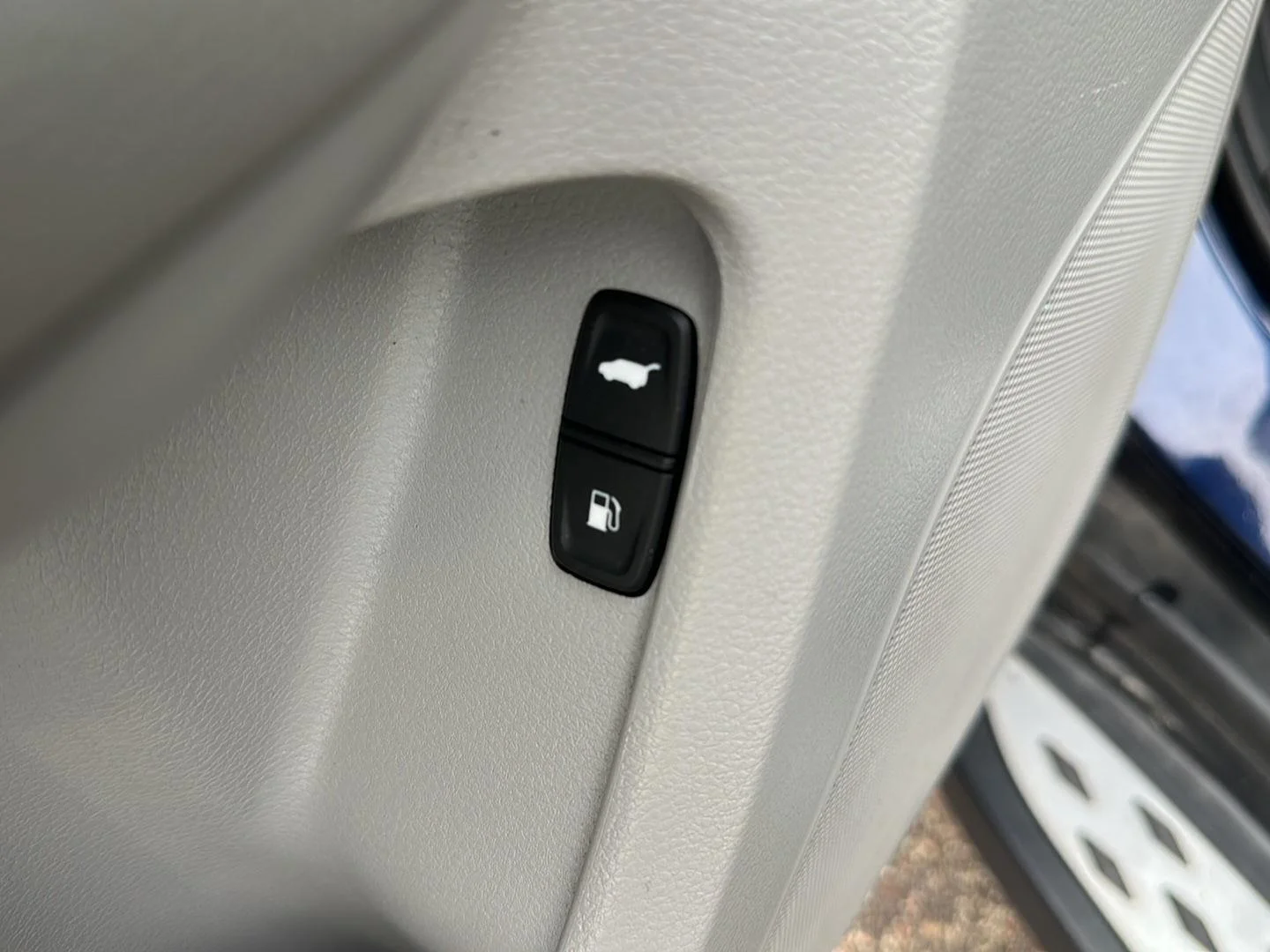 Used 2020 Fathom Blue Pearl Acura SH-AWD w/Tech image 12