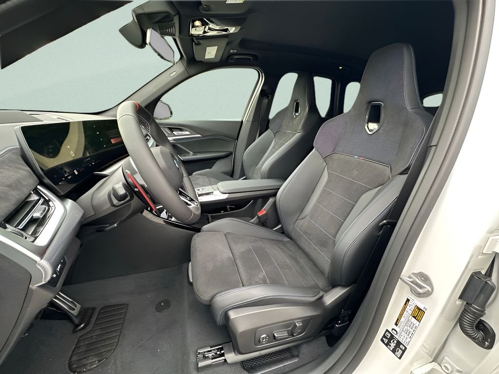 New 2026 Alpine White BMW M35i image 9