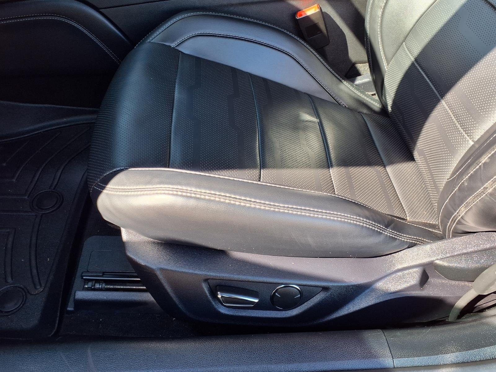 Used 2019 Orange Fury Metallic Tri-Coat Ford GT Premium image 19