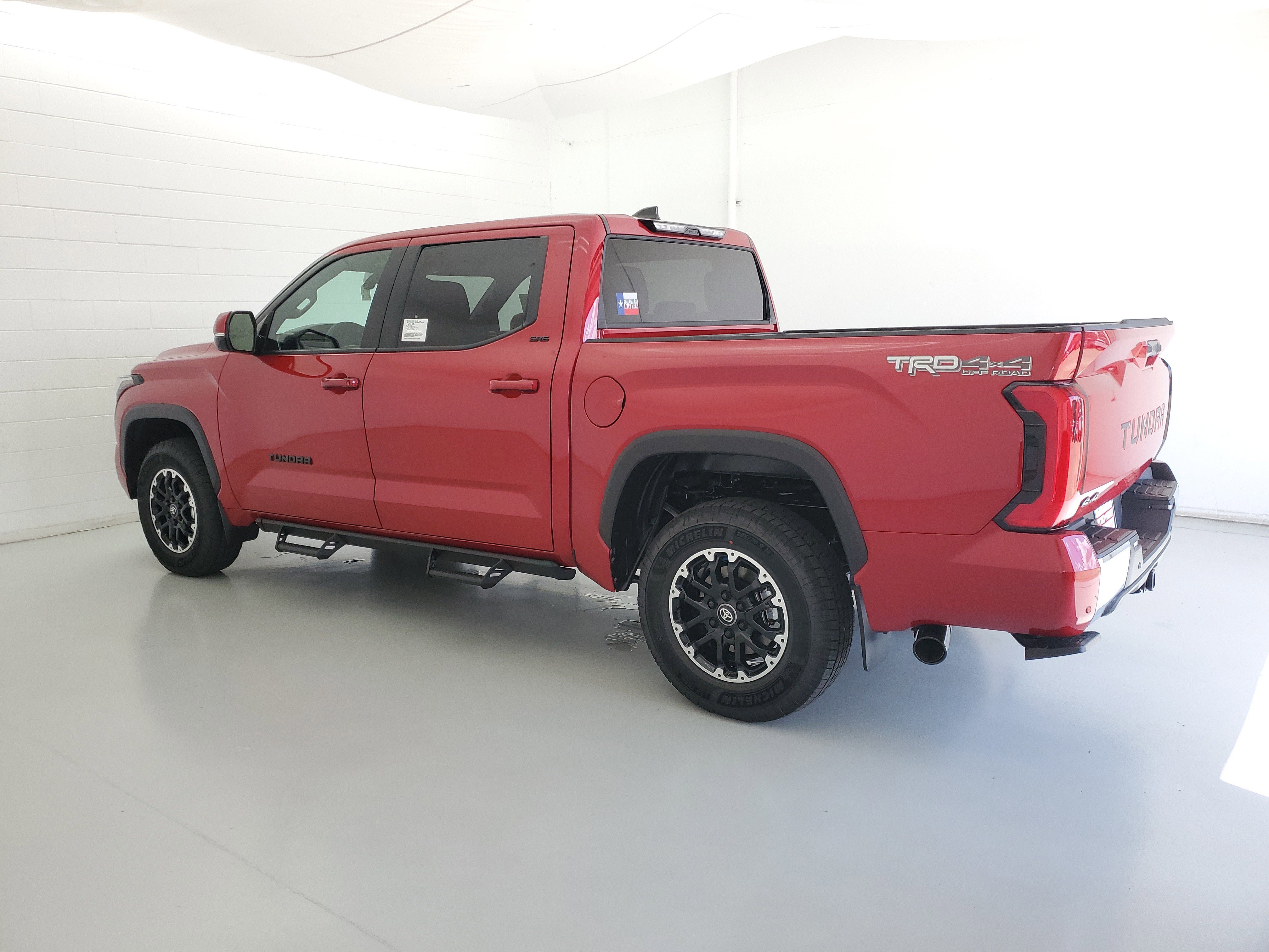 New 2026 Supersonic Red <sup>1</sup> Toyota  SR5 image 7