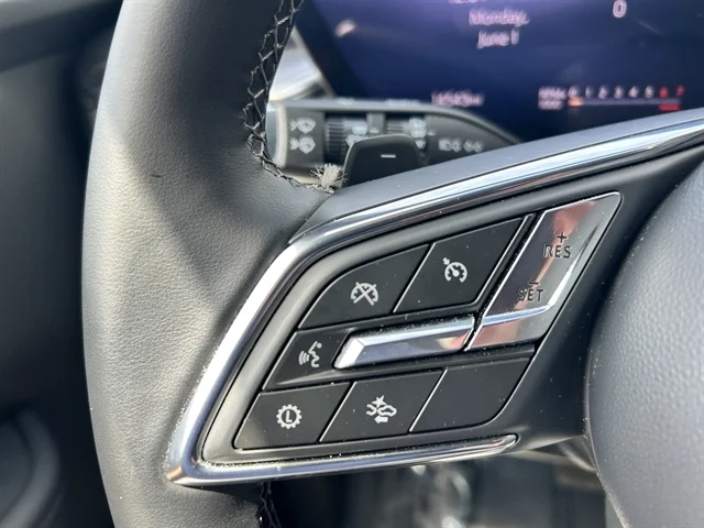 Used 2025 GRAY BUICK Preferred image 27