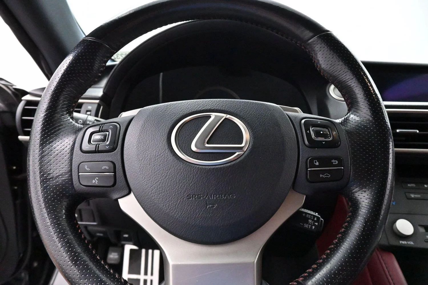 Used 2016 Obsidian Lexus Base image 17