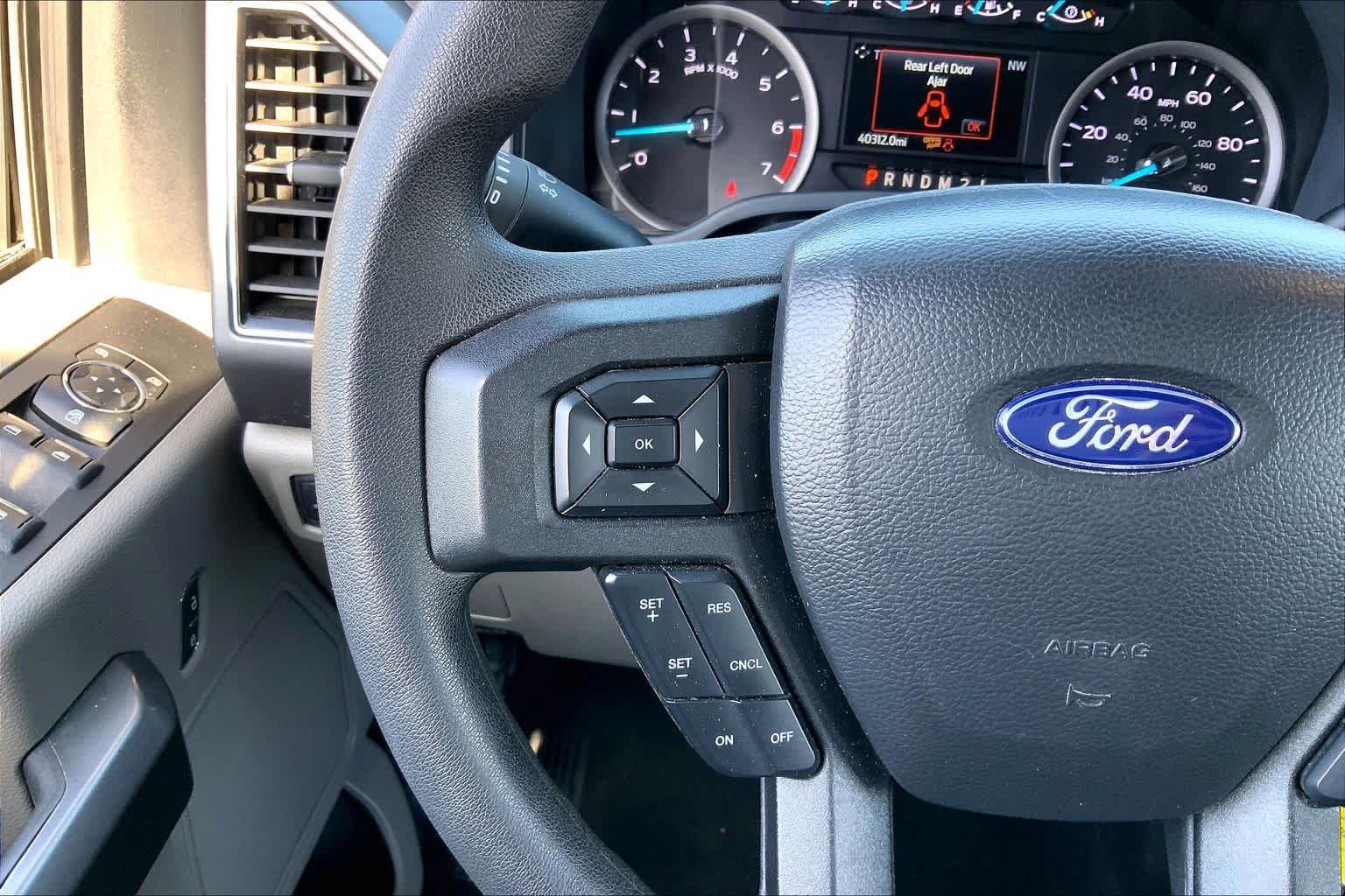 Used 2022 Iconic Silver Ford XLT image 24