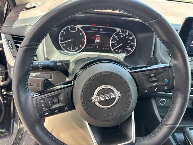 Used 2023 Super Black Nissan SV image 20