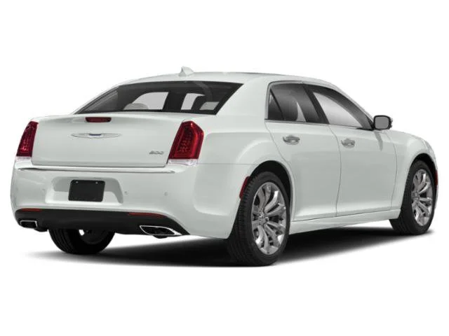 Used 2018 Bright White Clearcoat Chrysler Limited image 2