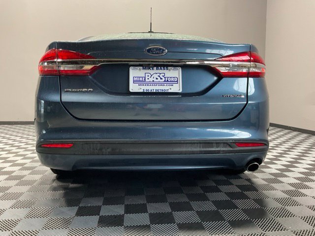 Used 2018 Blue Metallic Ford S image 10