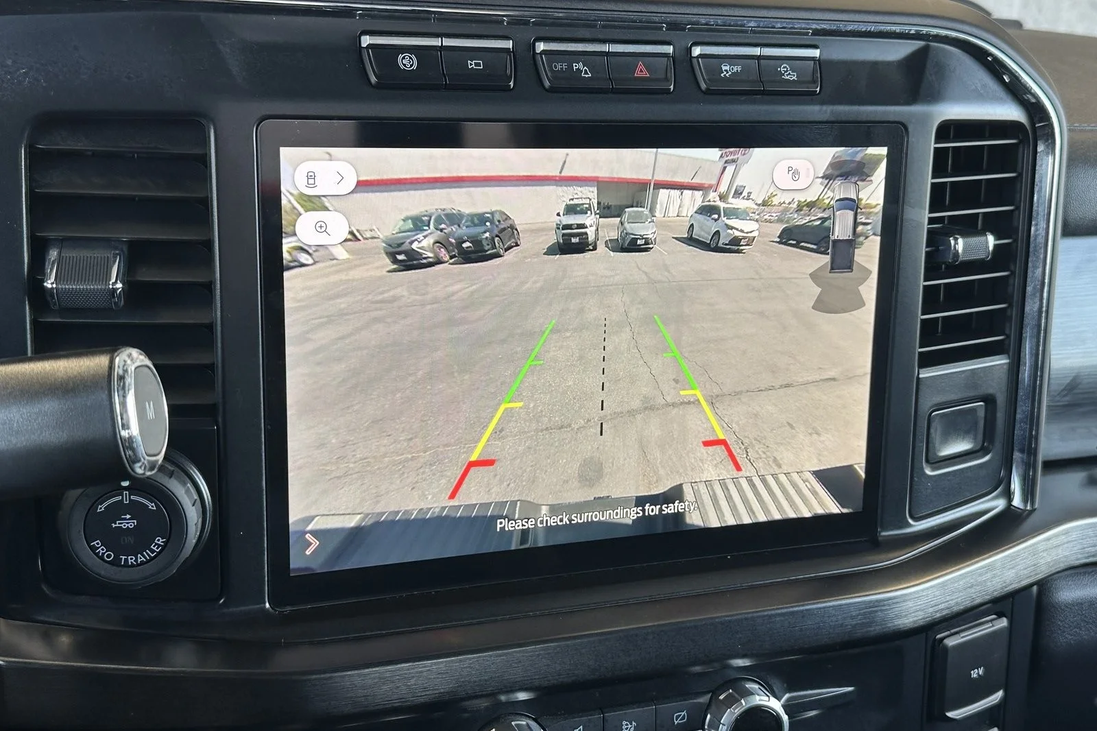 Used 2023 Oxford White Ford LARIAT image 18