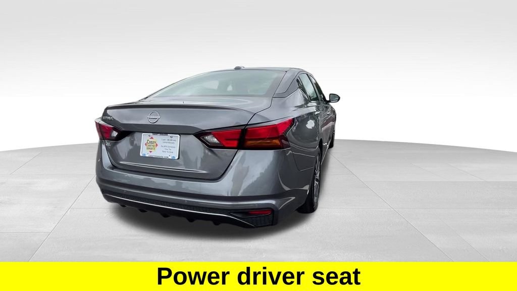 Used 2025 Gray Nissan 2.5 SV image 12