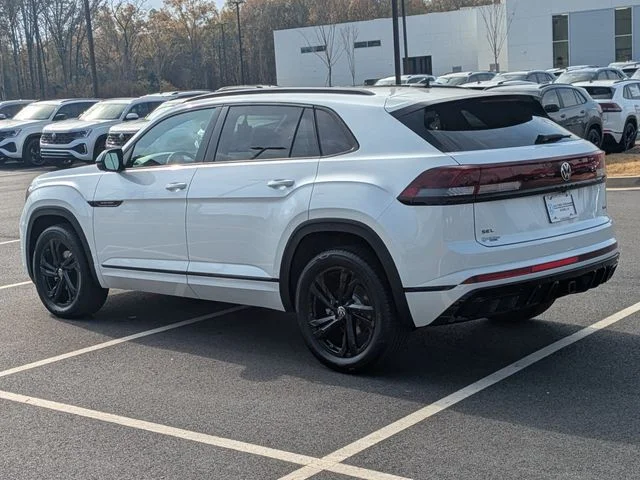 2026 Volkswagen Atlas Cross Sport SEL R-LINE - Photo 6