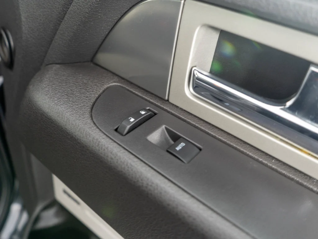 Used 2014 Black Ford FX4 image 8