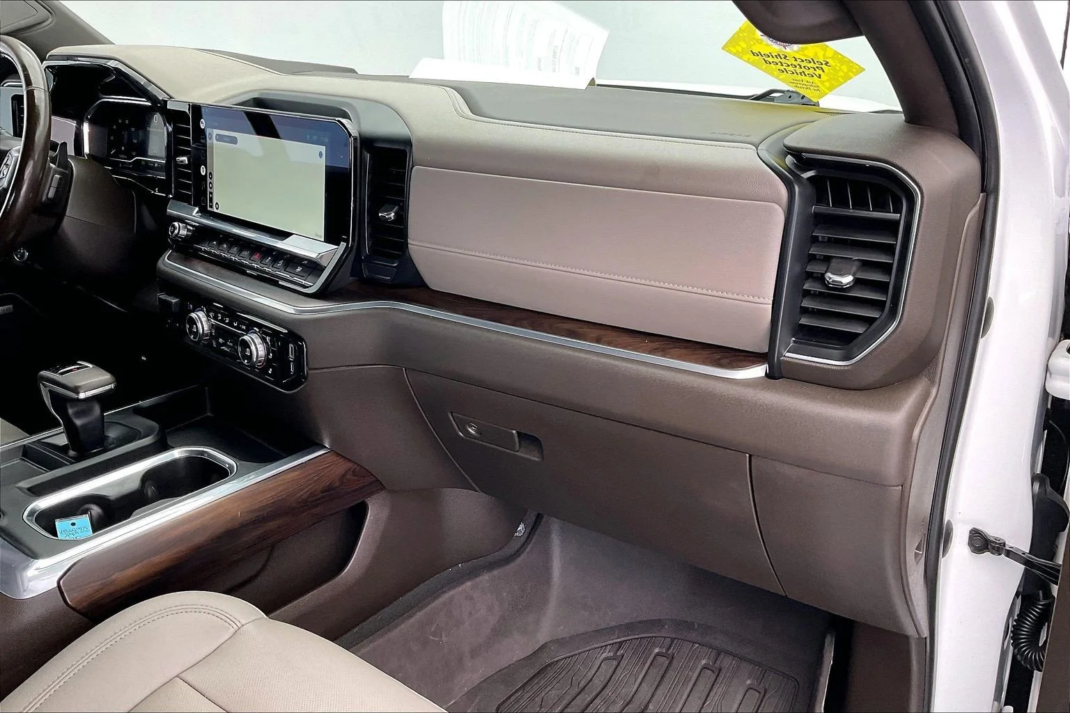 Used 2022 Summit White GMC SLT image 15