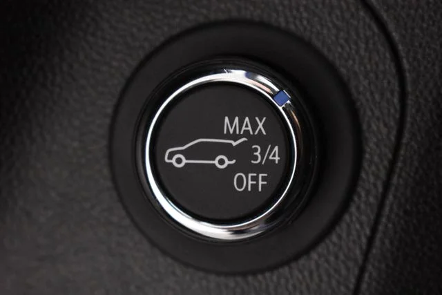 Used 2023 Blue GMC SLE image 33