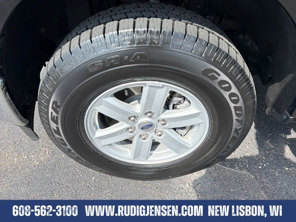 Used 2021 Black Ford XLT image 25