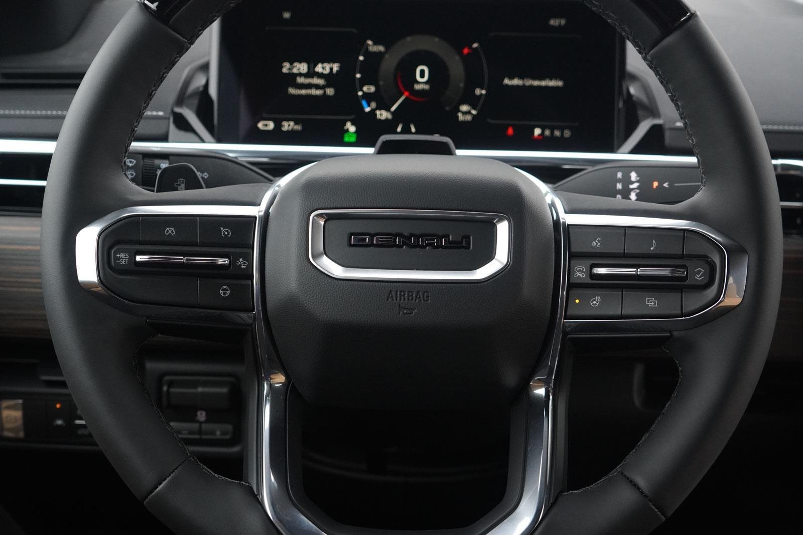 New 2026 Glacier White Tricoat GMC Denali Standard Range image 16