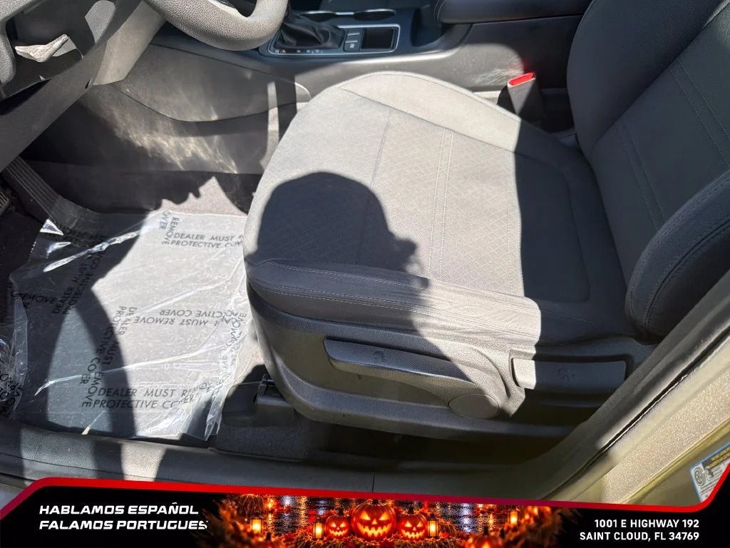 Used 2019 Gray Kia 2.4L LX image 16