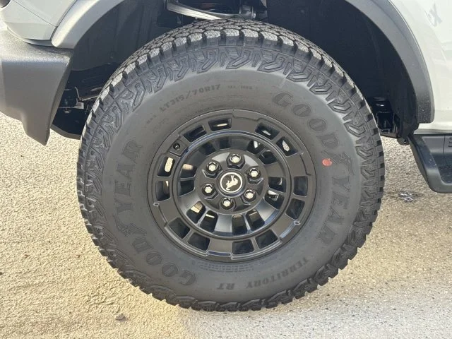 New 2026 Avalanche Gray Ford Outer Banks® image 8