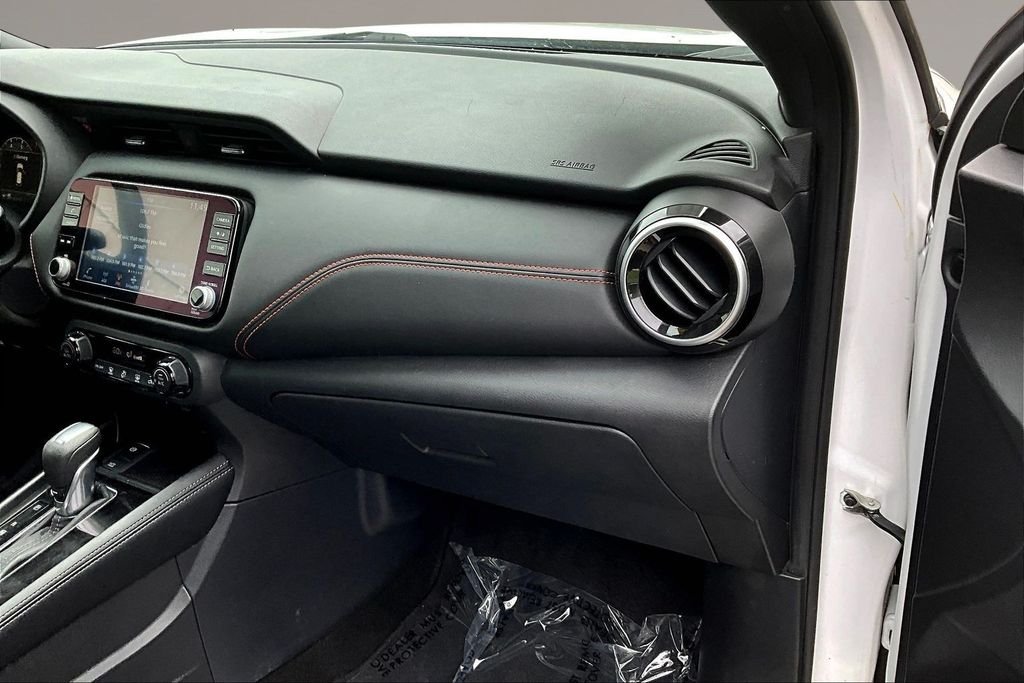 Used 2024 Aspen White Tricoat Nissan SR image 24