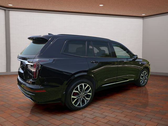 Used 2024  Cadillac Sport image 3
