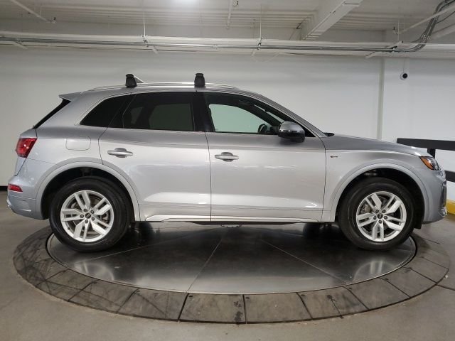 2022 Audi Q5 Premium - Photo 9