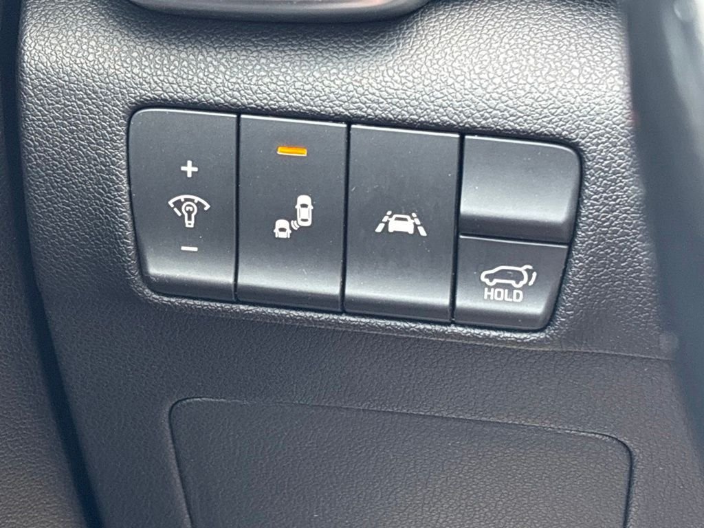 Used 2022 Silver Kia EX image 20