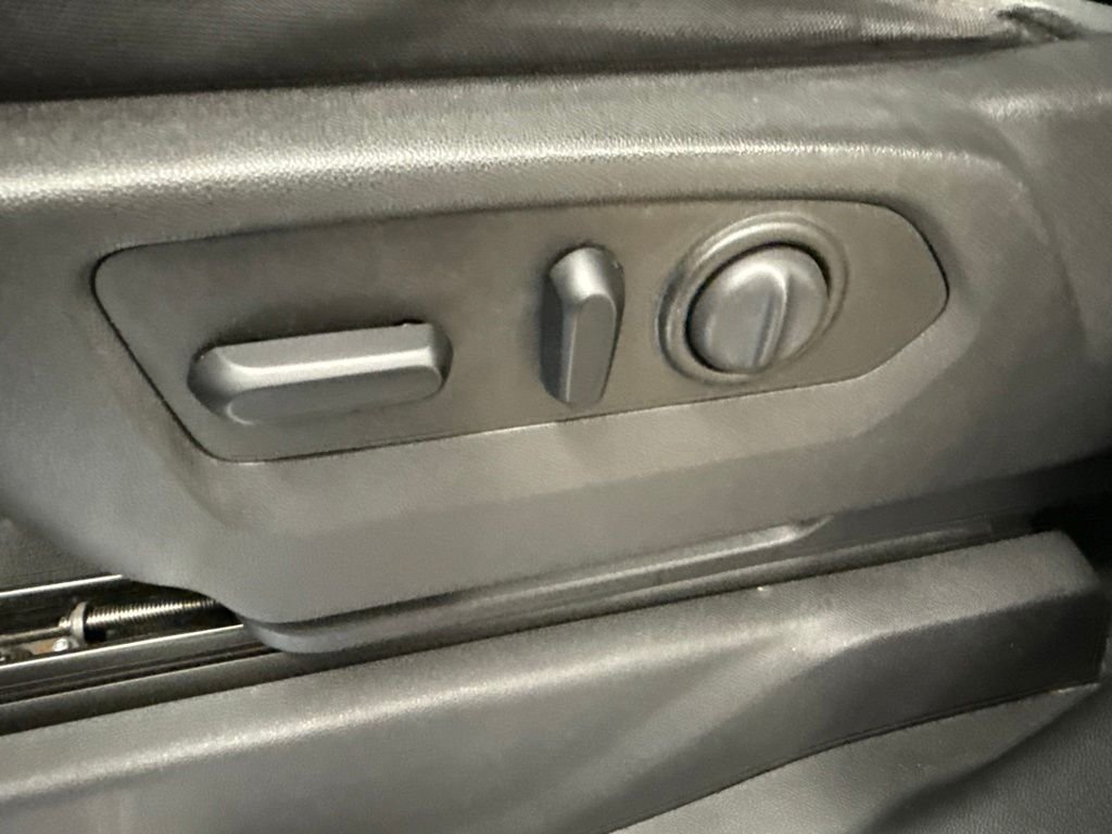 Used 2019 Gray Chevrolet LT image 24