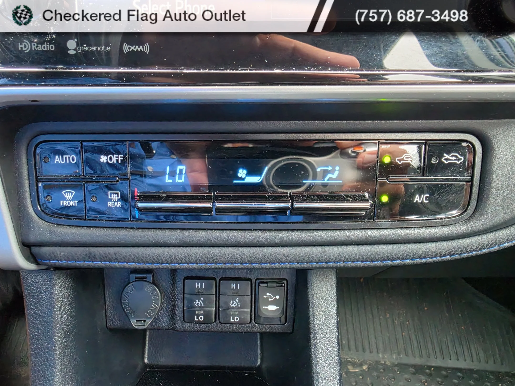 Used 2018 Blue Crush Metallic Toyota XSE image 17