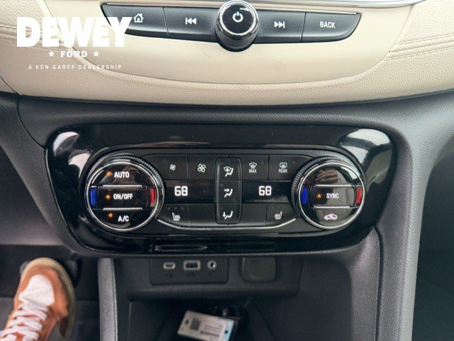 Used 2022 Summit White Buick Select image 16
