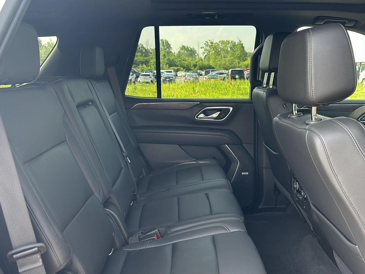 Used 2021 Summit White Chevrolet LT image 43