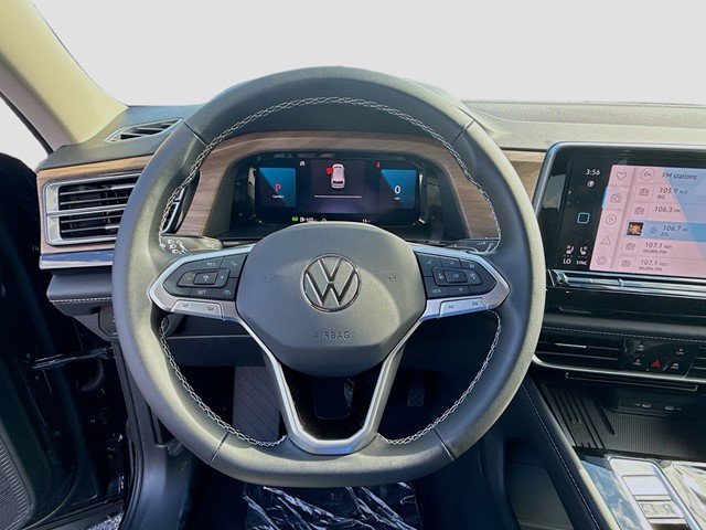 New 2026 Deep Black Pearl Volkswagen 2.0T SE W/TECHNOLOGY image 10