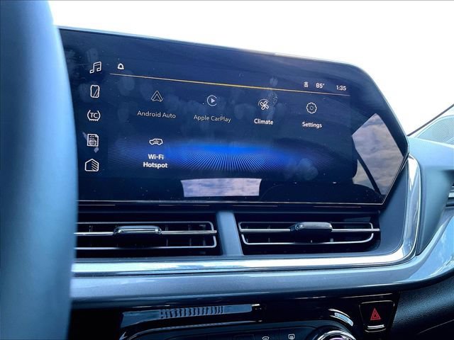 Used 2025 Mosaic Black Metallic Chevrolet ACTIV image 19