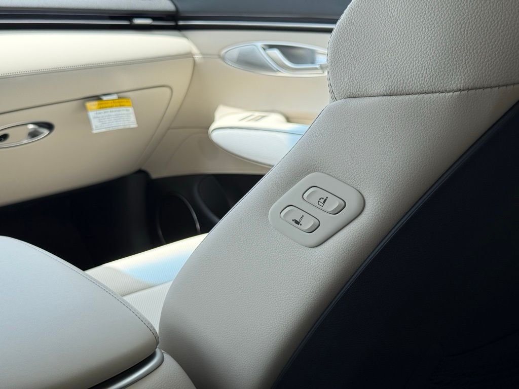 2026 GENESIS GV70 Advanced - Photo 21