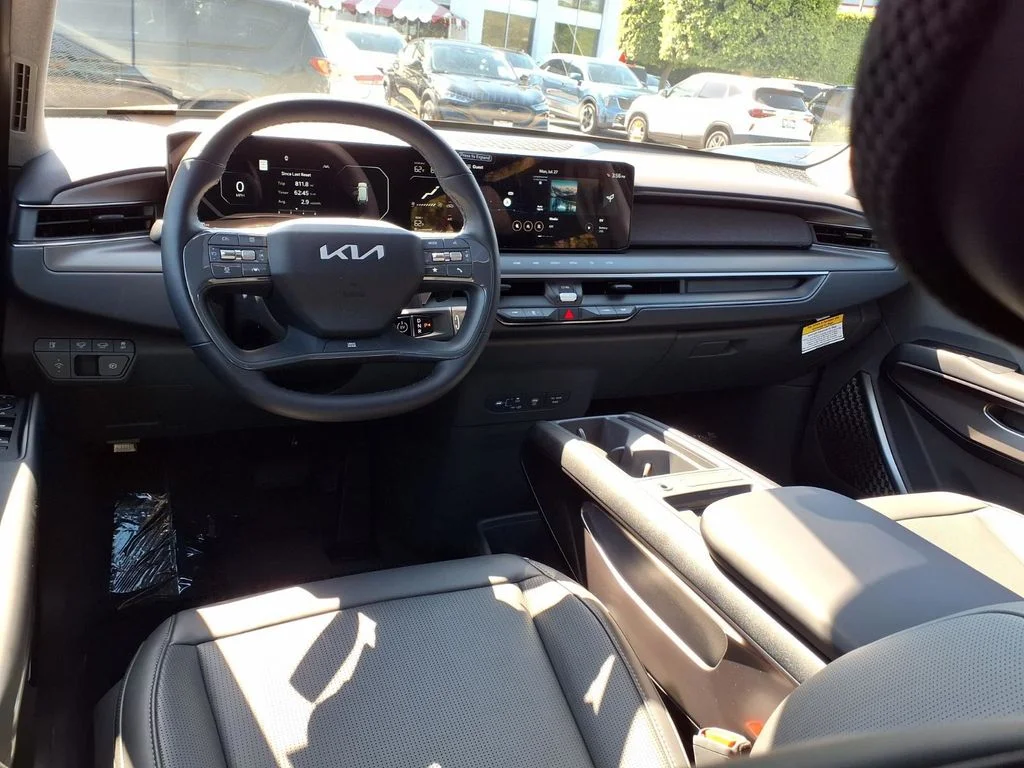 New 2026 Ebony Black Kia Light Long Range RWD image 11