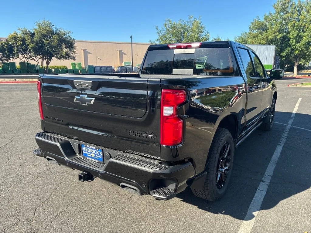 2026 Chevrolet Silverado 1500 High Country - Photo 3