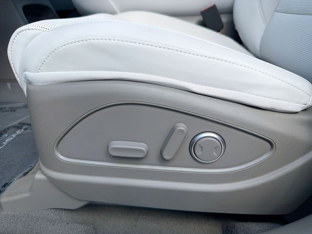 New 2026 Blue Hyundai SEL FWD image 14