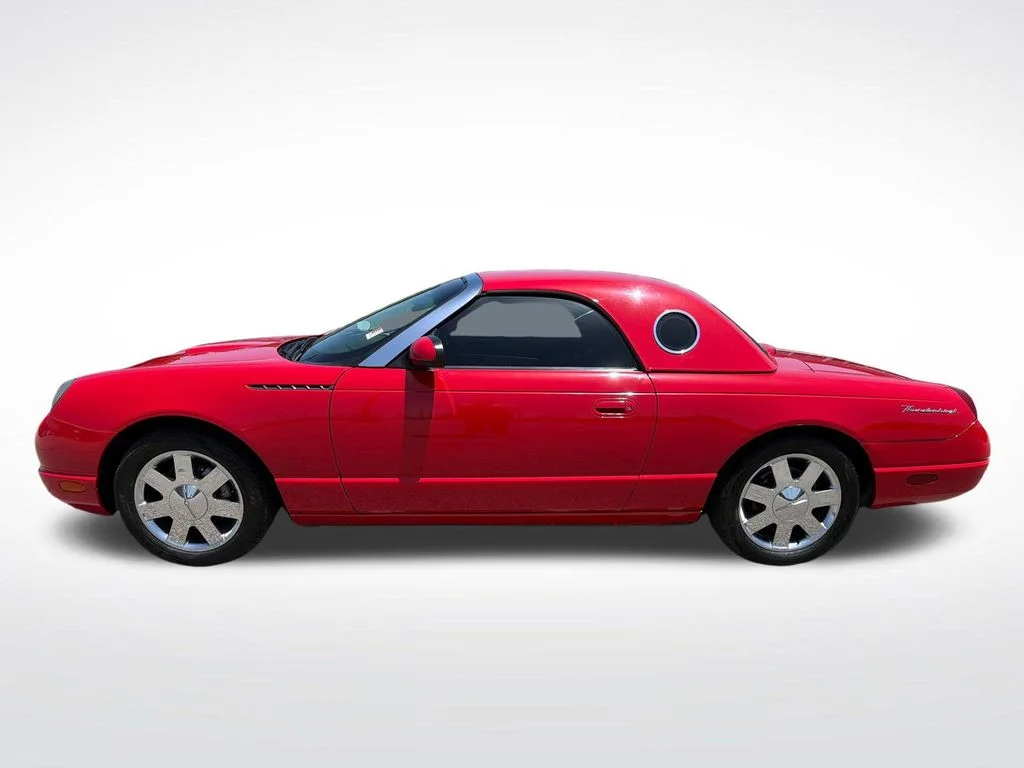 Used 2002 Red Ford Base image 4