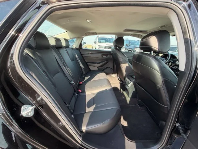 Used 2024 Gray Honda EX-L image 15