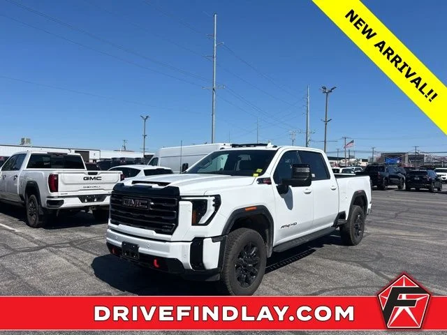 2025 GMC Sierra AT4 4WD Crew Cab Standard Box's photo
