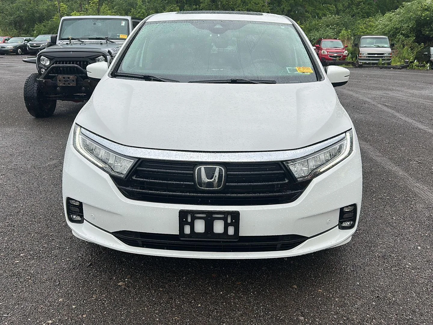 Used 2023 Platinum White Pearl Honda Touring image 8